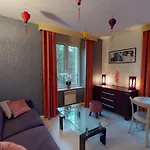 La Demoiselle Des Roches 3*