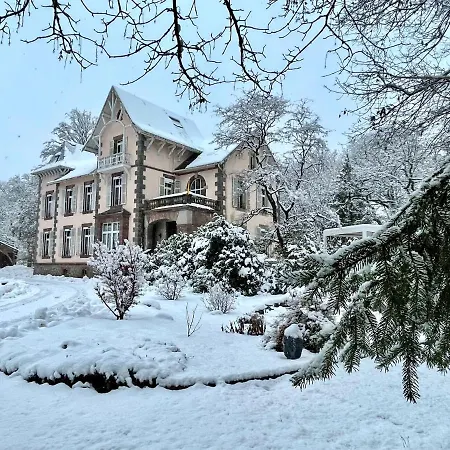 La Demoiselle Des Roches Ramonchamp