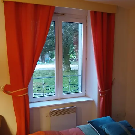 La Demoiselle Des Roches Maison d'hôtes Ramonchamp