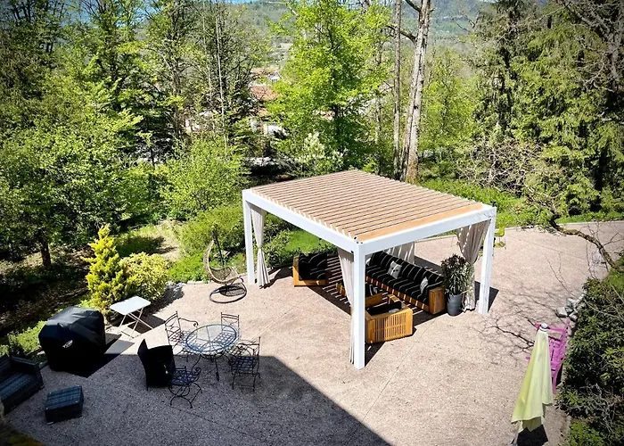 La Demoiselle Des Roches 招待所 Ramonchamp